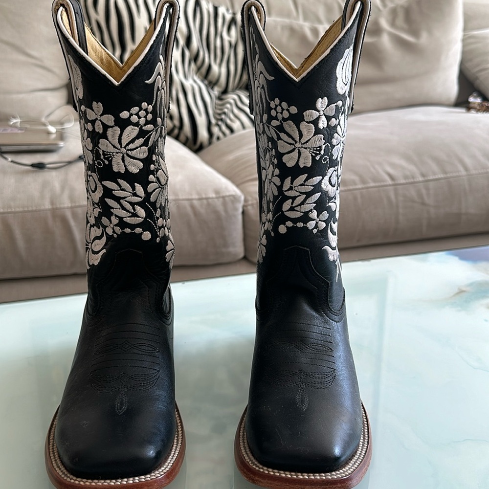 Cowboy boots